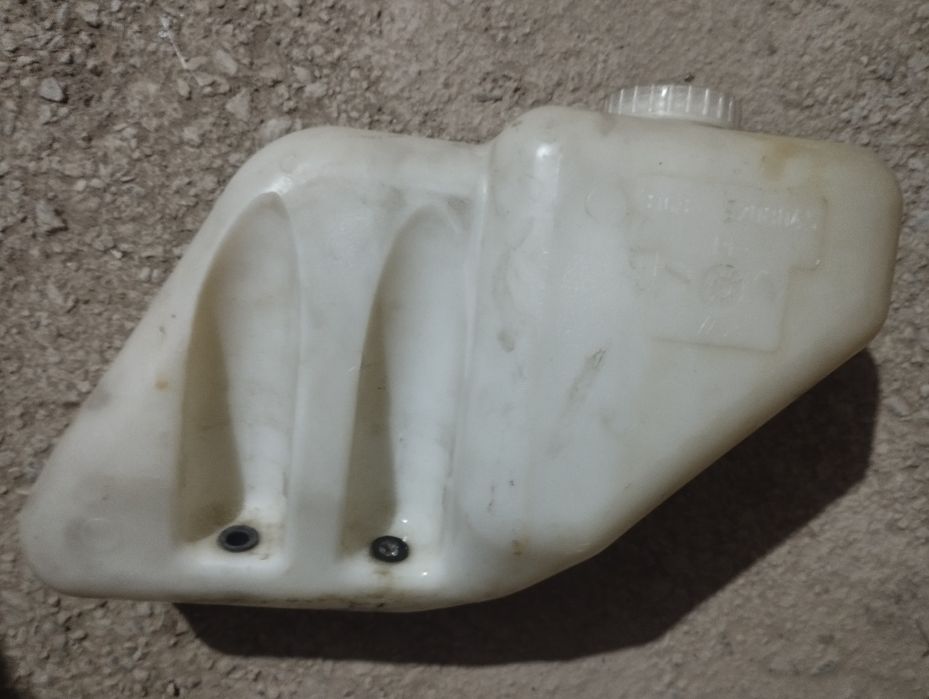 Уаз Патриот Расширительный бачок