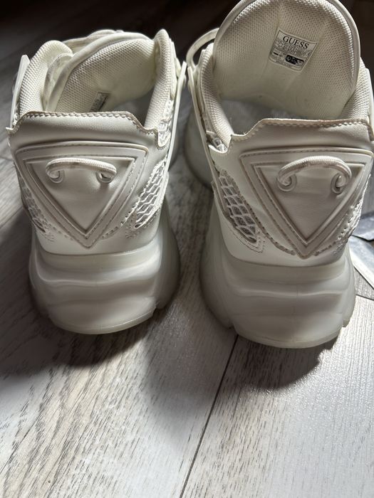 Adidasi guess belluna