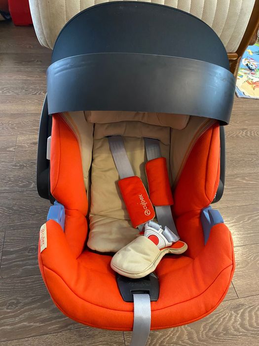 Стол за кола Cybex Aton 5