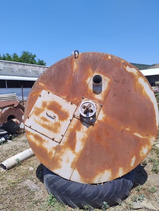 Продавам смесител