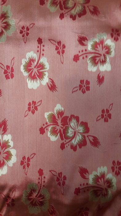 Material brocard de matase