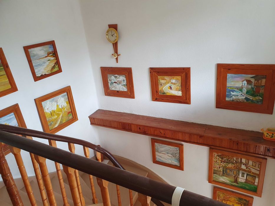 Къща с двор в с. Пресяка, общ. Ловеч