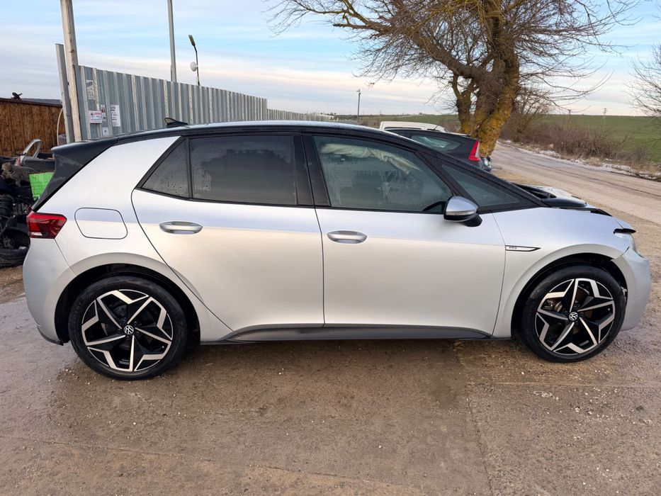 Volkswagen ID.3 Pro двигател EBJC, ск. Кутия UMG, 145 кс., 62000 км.