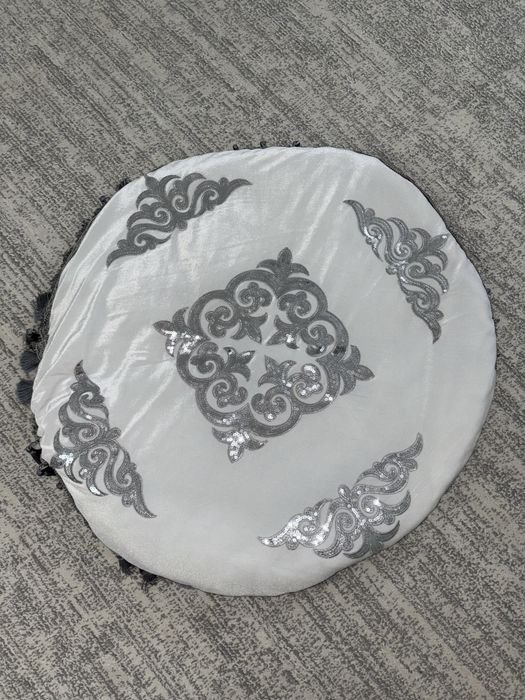 Саукеле Корпе Сырга салу Набор