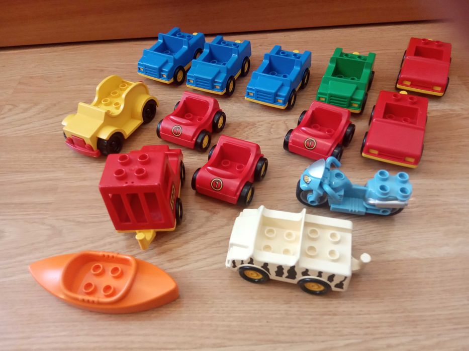 Lego Duplo lot de minifigurine, animale si masinute/vehicule