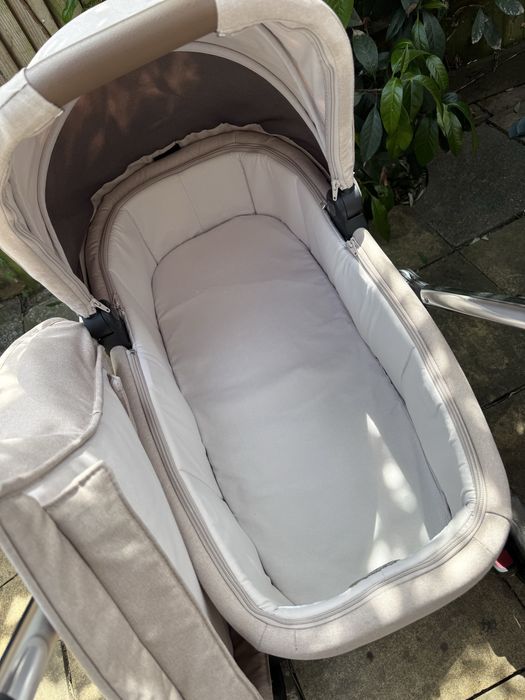 Cărucior 3 în 1 Mamas & Papas Flip XT3 + scoică Cybex Cloud T i-Size