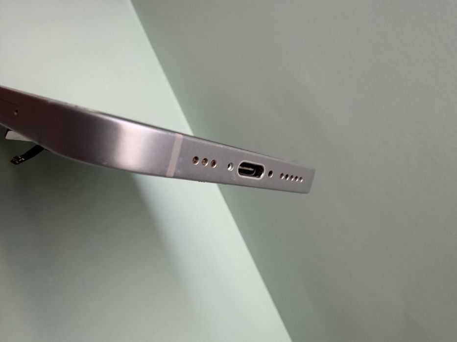 Carcasa originala iPhone 16e Silver Alb baterie sticla rama