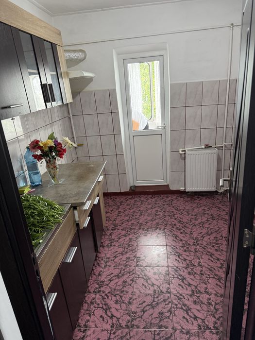 Apartament de vânzare în botoșani. Pentru mai multe detalii în privat. Negociabil.