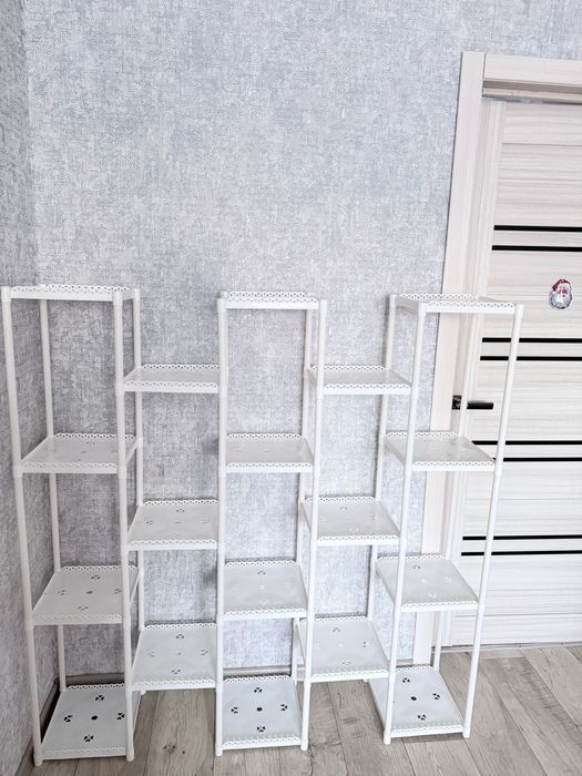 Продаю полку для цветов