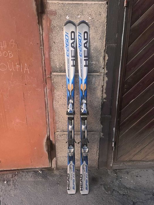 Продавам ски HEAD