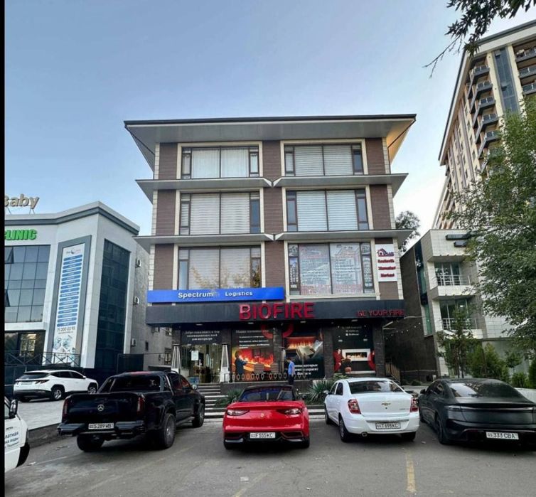 Коммерческое здание 900 м.кв в Мирзо Улугбекском районе