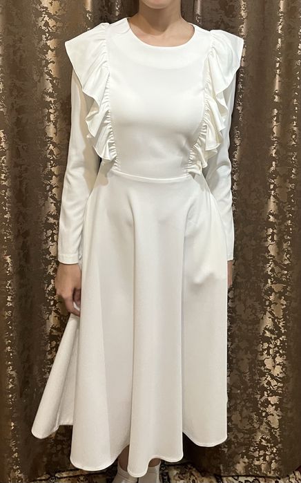 Платье белый только 1 рет киылген