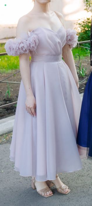 Продам платье женское