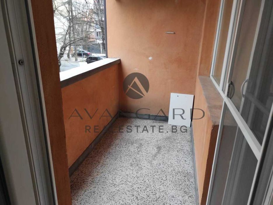 Продава се Двустаен апартамент в Пловдив, Кючук Париж - 75 кв.м за 1768 €/кв.м - Снимка #12