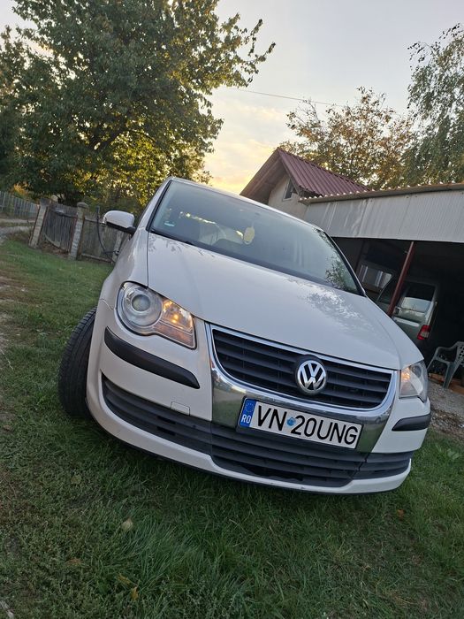 VOLKSWAGEN Touran 2009 — imagine 2