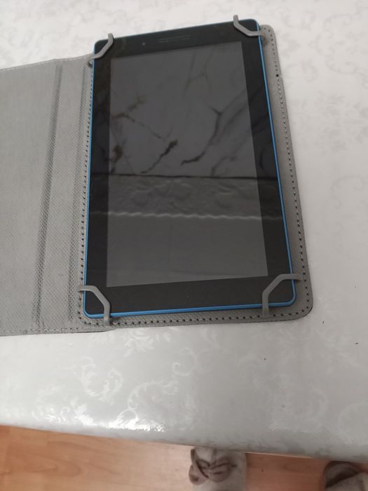 Планшет на запчасти