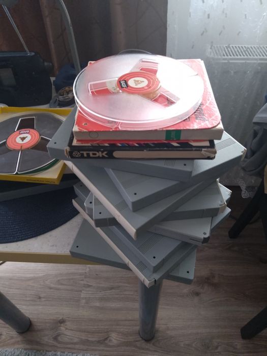 Role de magnetofon de 18
