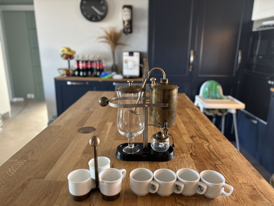 Aparat cafea “retro” prin sifonare.