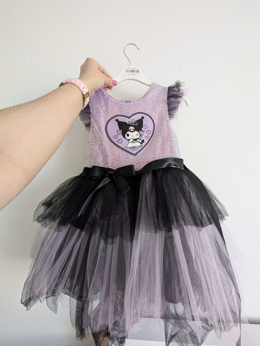Платье новое куроми на 5-7 лет