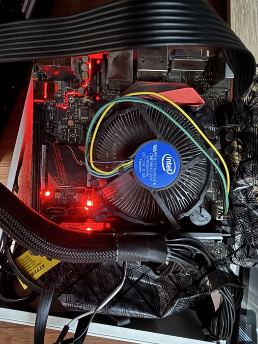 Kit placa de baza mITX Asus B150i + procesor i5 7400