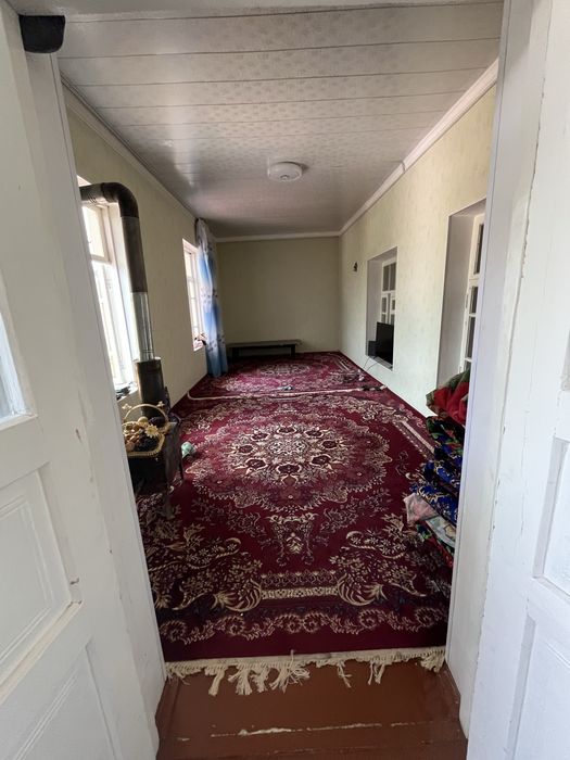 Ховли сотилади срочна