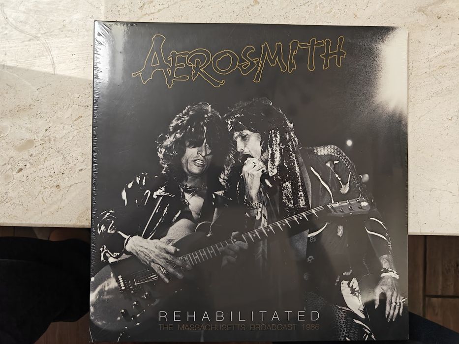 Discuri vinyl sigilate muzică