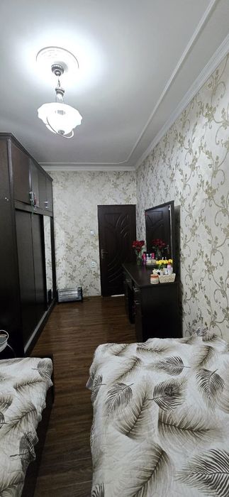 Продаётся квартира Чиланзар 19 квартал 2/4/4 панель