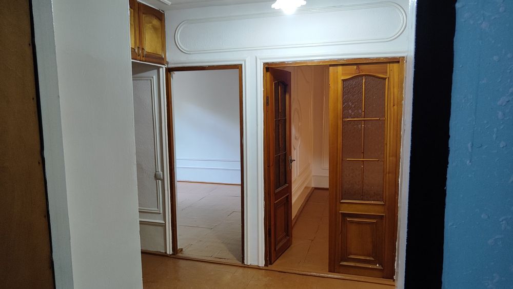 Продается 3-х комнатная квартира на 2 этаже