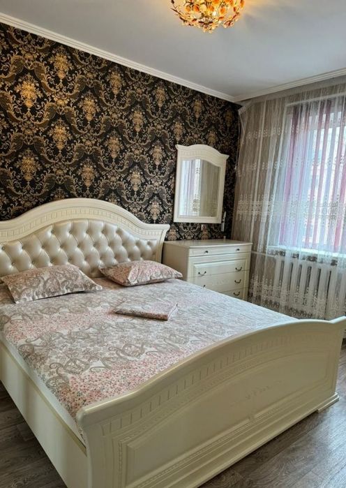 1-но комнатная в центре. Абая