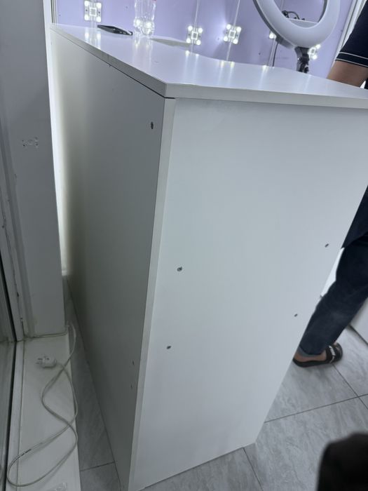 Ресепшн / кассавый стол