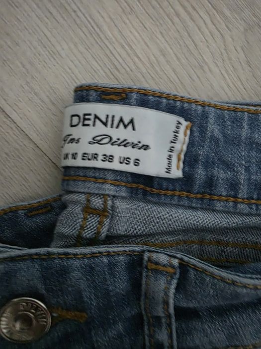 ЛОТ Дънки Хс носени