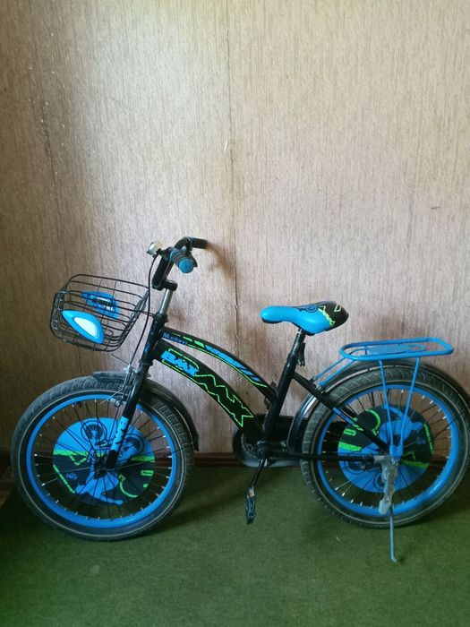 Velik BMX sotiladi