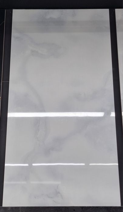 Кафель (глянцевый ва матовый)