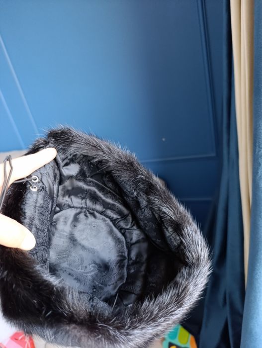 Продам норковую шапку