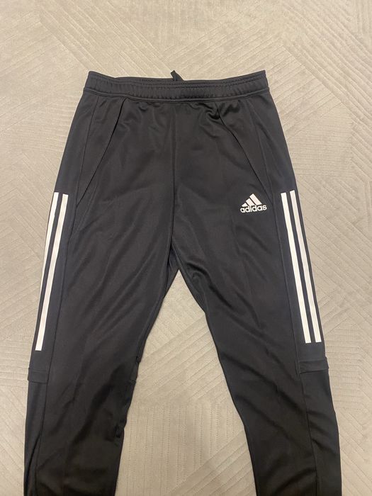 Продам оригинальные штаны adidas