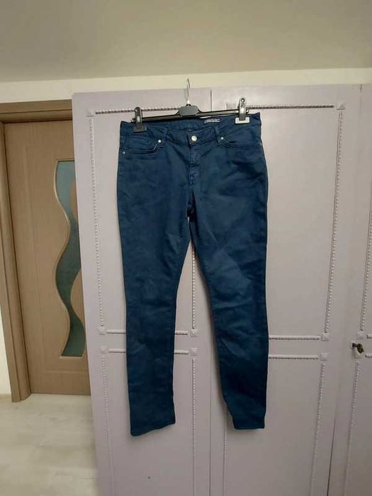 Blugi Tommy Hilfiger, slim fit, mărimea 31/32, navy blue