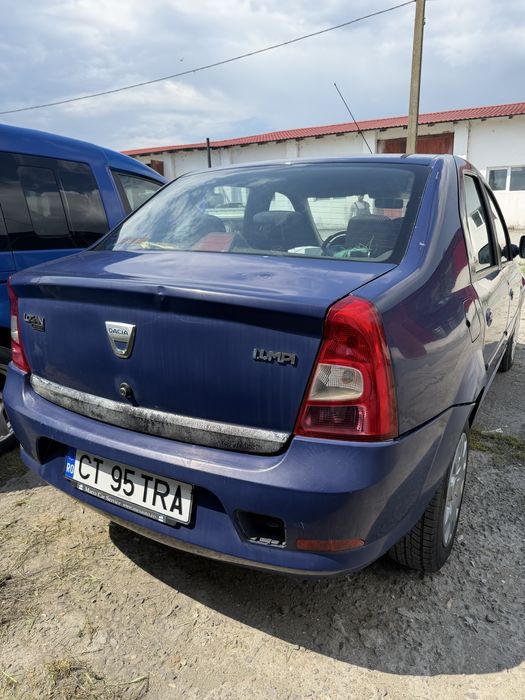 Dacia Logan 1.4 benzina - AC functional, anvelope noi