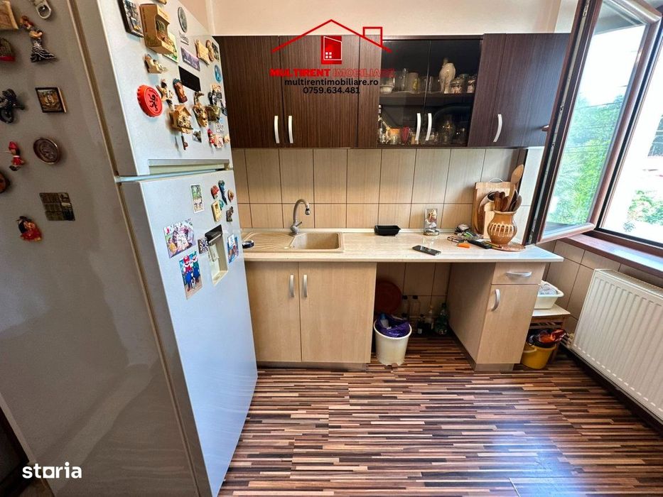 Apartament 3 camere. strada Victoriei, etaj 1