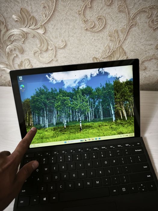 Microsoft Surface Pro 7