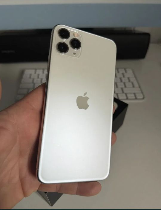 iPhone 11 Pro Max