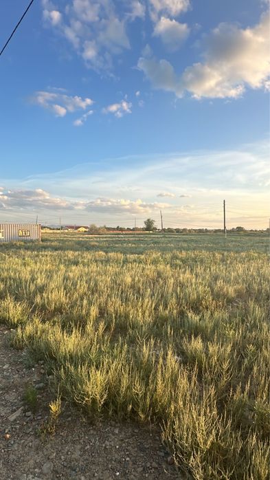 Земельный участок 0,0770га, в городе, ровная