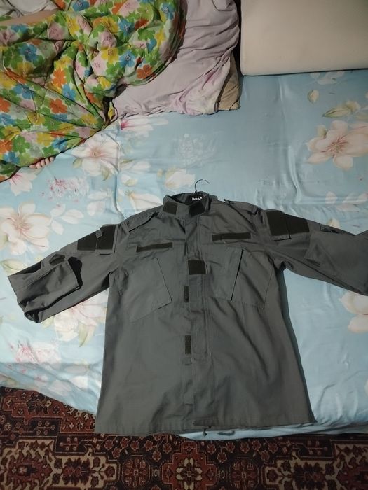 Продам форму в комплекте с берцами и брюки.Берцы в идеальном состоянии