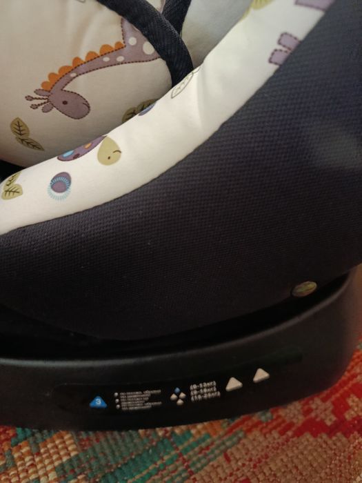 Столче за кола  Moni