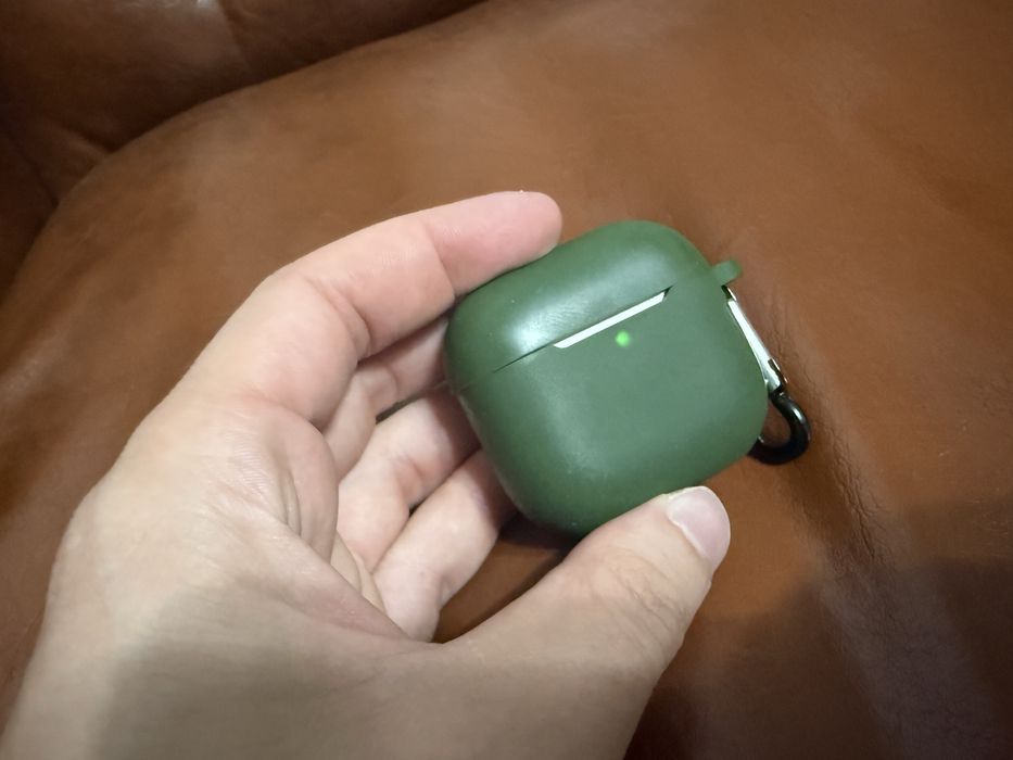 Casti Apple Airpods 4 cu Noice Canceling