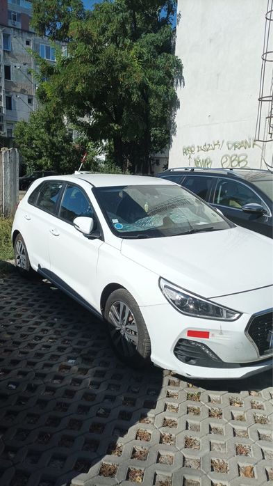 HYUNDAI i30 2020 — imagine 3