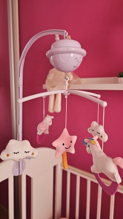 Бебешка музикална въртележка Chipolino