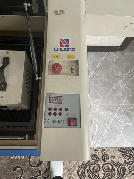 Лазерный станок чпу с ноутбуком