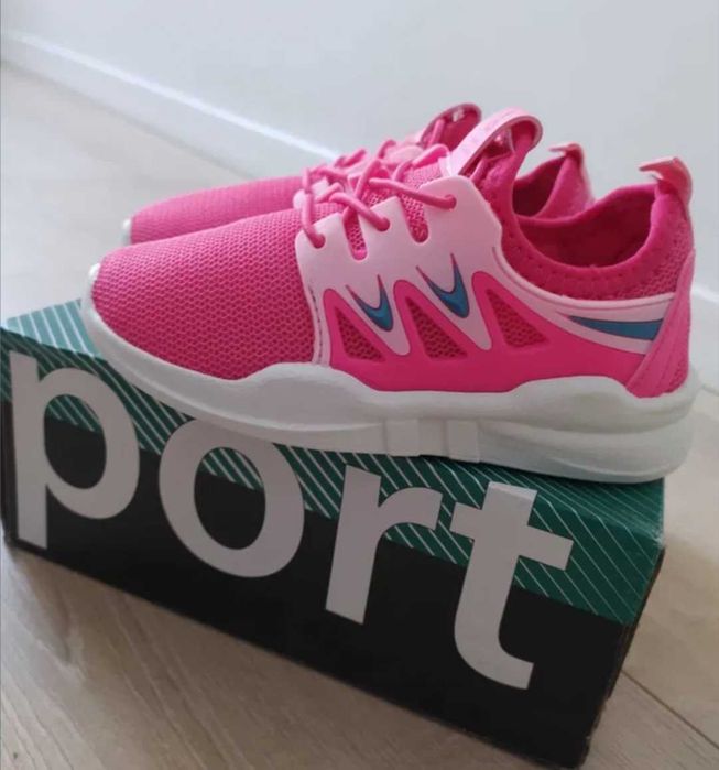 Adidași fetite Nr 26, 27