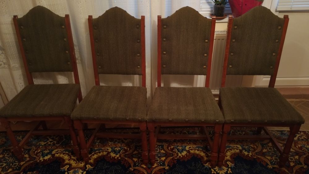 Masă de sufragerie model 623