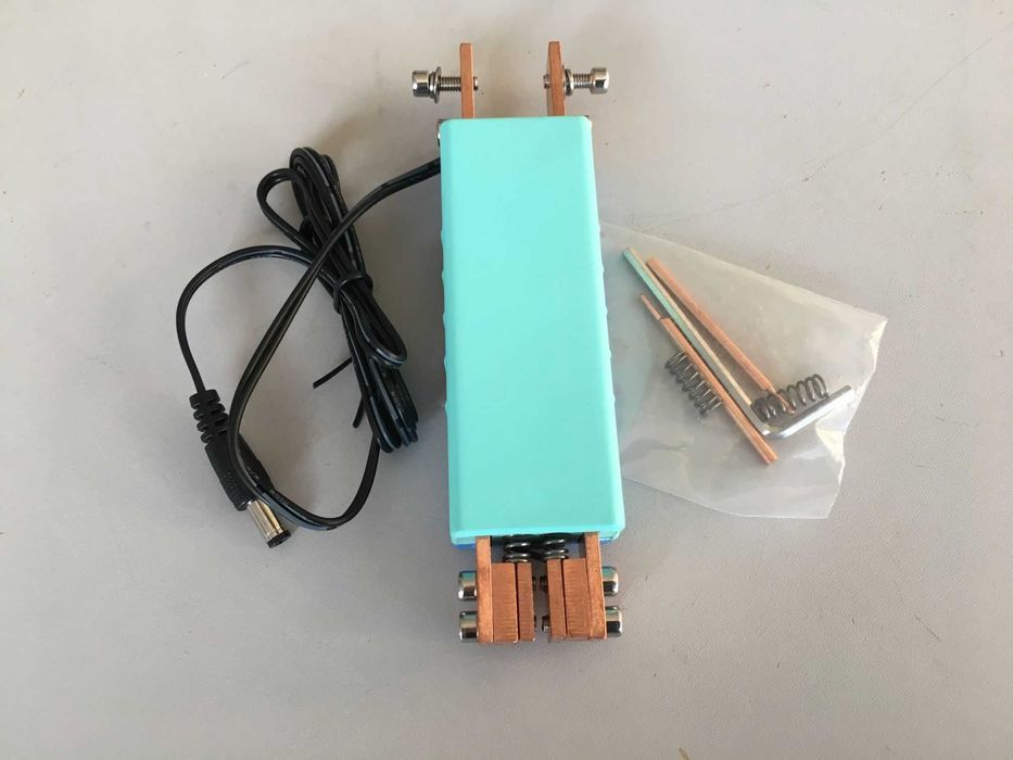 Ръкохватка, дръжка за точкова заварка на батерии